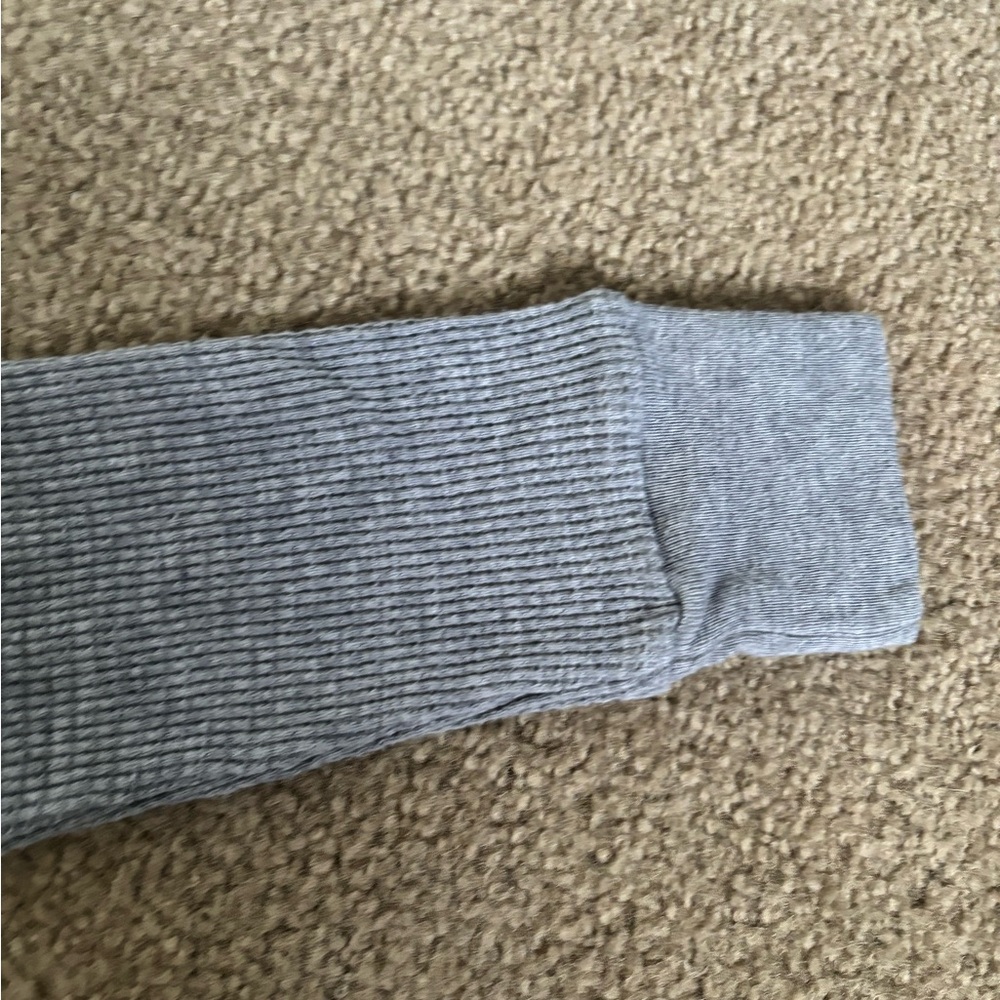 TNA cropped grey long sleeve - Picture 6 of 14